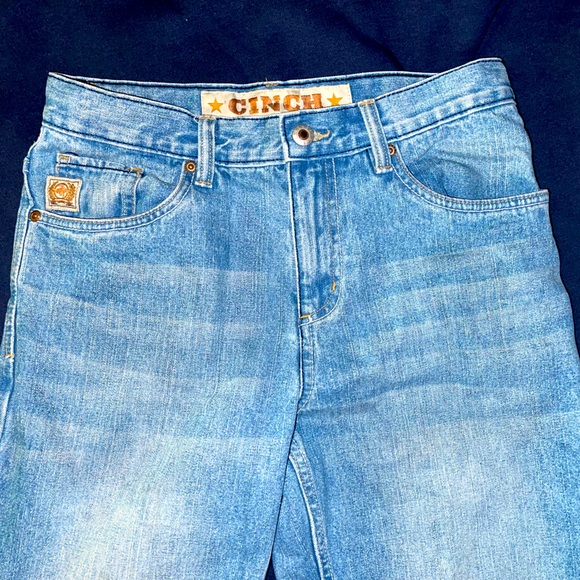 Pre owned CINCH jeans loose fit size 16regular! - Picture 1 of 4